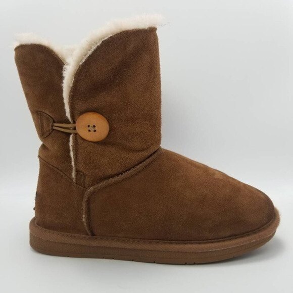 Tamarac Winter Boots Sonika Button Suede Shearling Lambs Wool Linning Size 7 M - Picture 1 of 12